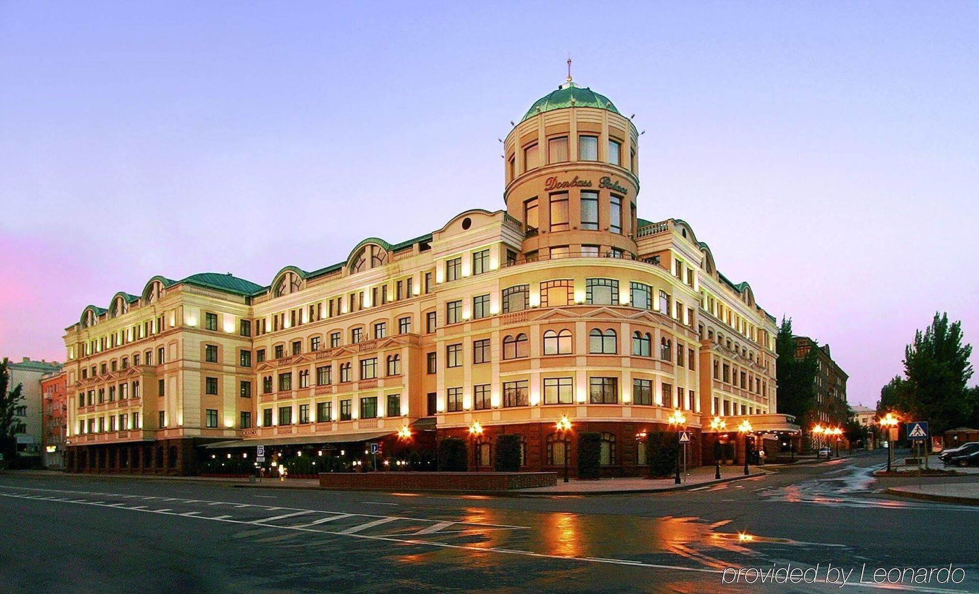 Donbass Palace Hotel Donetsk Eksteriør billede